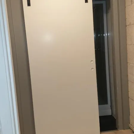 5 دالين